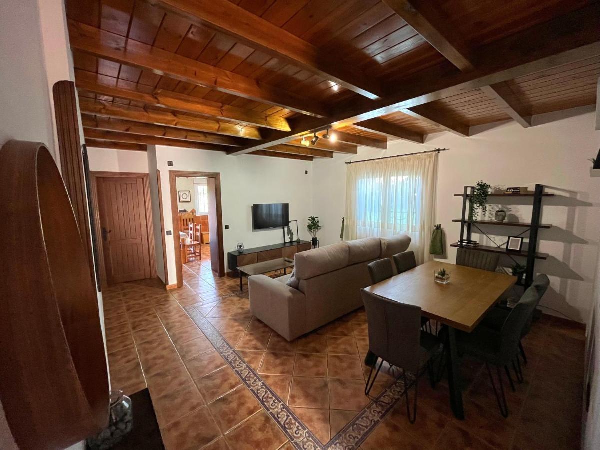 Chalet El Parral - Piscina Y Sala De Cine Malaga Luaran gambar