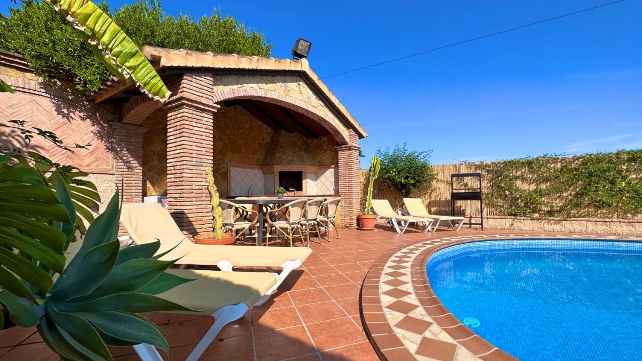 Chalet El Parral - Piscina Y Sala De Cine Malaga Luaran gambar
